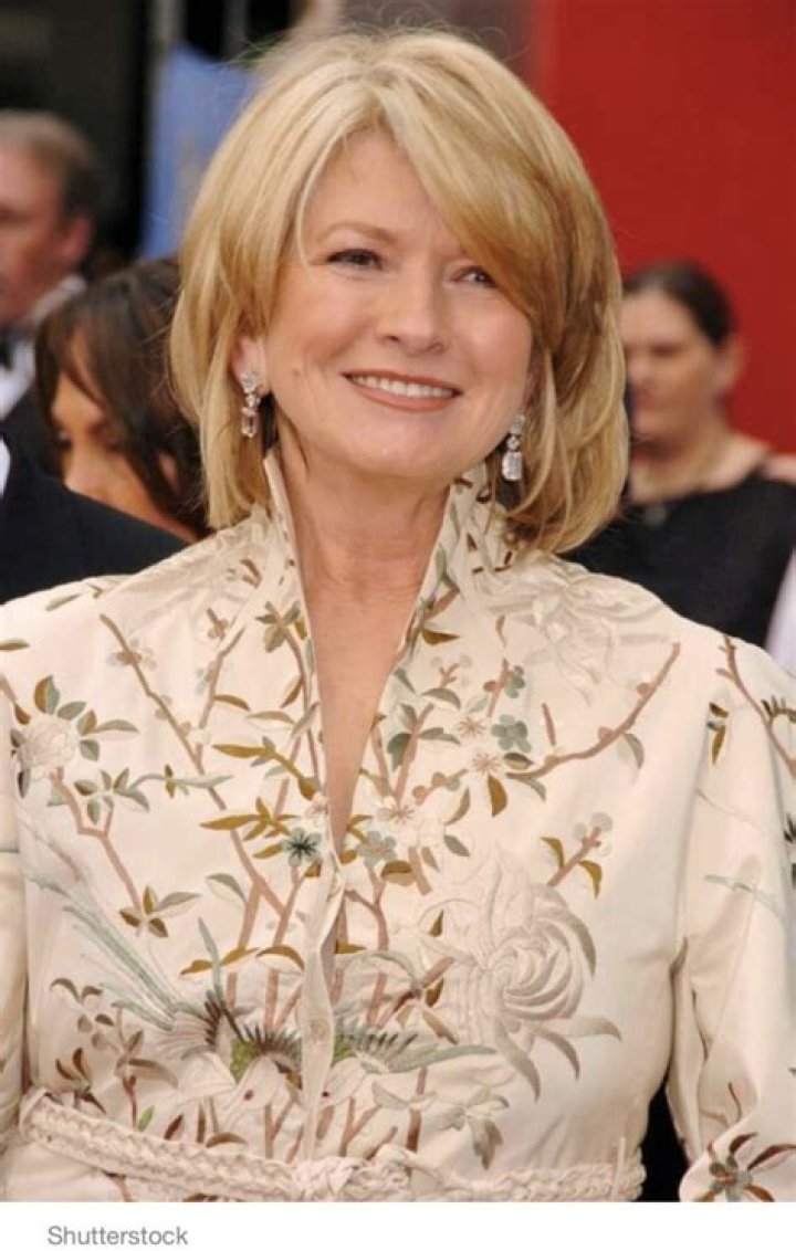 81-year-old Martha Stewart is posing scandalous photos on social media which has fans shocked