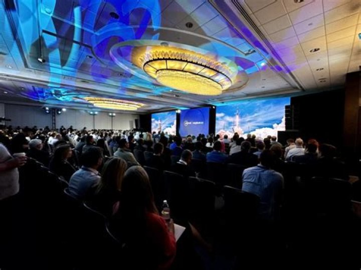 Amid commercial boom, U.S. military lacks timely access to satellite imagery