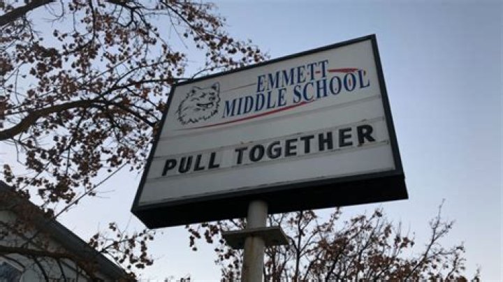 Another school district evacuates schools: Emmett School District receives anonymous threat