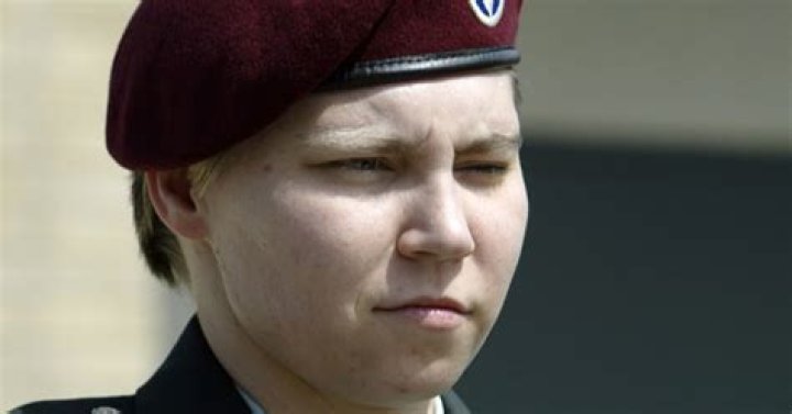 Behind the Abu Ghraib photos