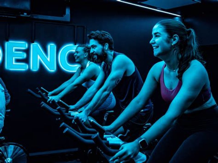 Best Spin Classes In London: The GLAMOUR Top 8