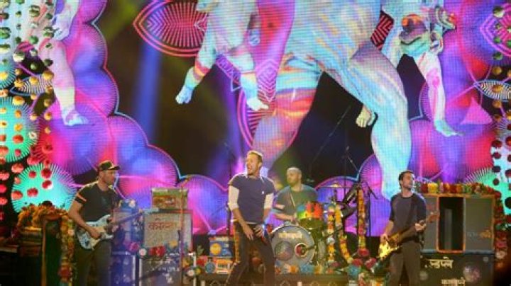 Coldplay sets U.S. stadium concert tour