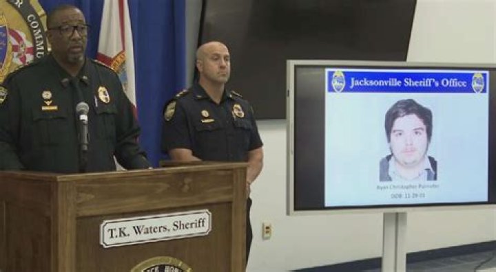 Dallas Shooter Micah Johnson Was Army Veteran and 'Loner'