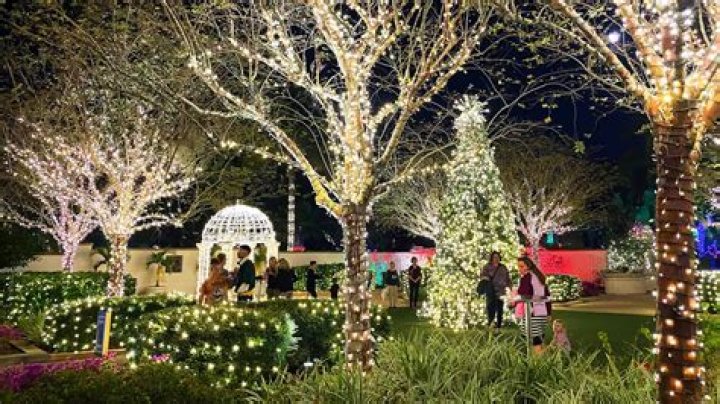 HEATHCOTE BOTANICAL GARDENS HOLIDAY CELEBRATION