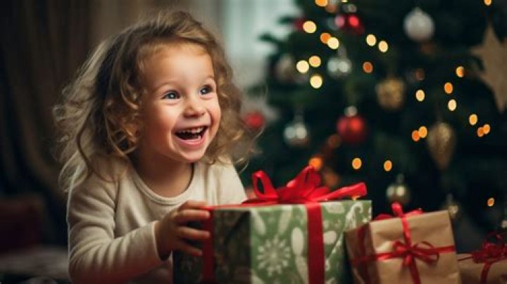 Here Is an Adorable Compilation of Kids Reacting to Opening Christmas Presents