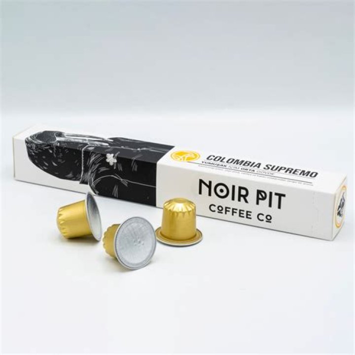 Key Largo's Contained Noir Pit Legends Against Each Other