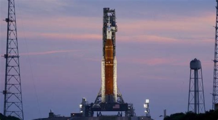 NASA outlines case for making sole-source SLS award to Boeing-Northrop joint venture