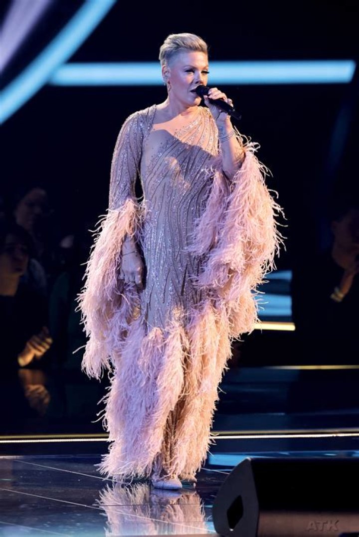 Pink honors Olivia Newton-John with powerhouse performance at American Music Awards