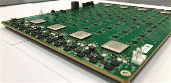 SatixFy handed stock exchange delisting warning