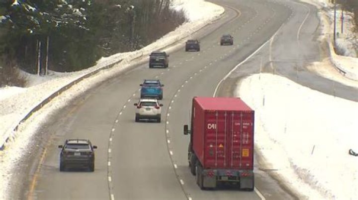 Snoqualmie Pass drivers taking precautions following 15 car crash
