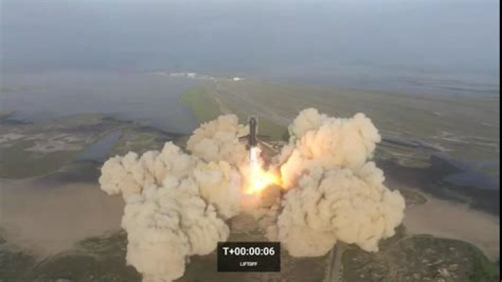 Starship lifts off on first integrated test flight, breaks apart minutes later