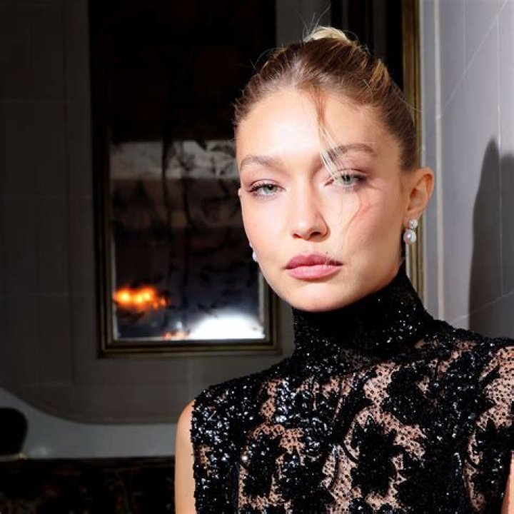 The ‘Tendy’ Is The Tiny Hair Upgrade All The Celebs Are Doing