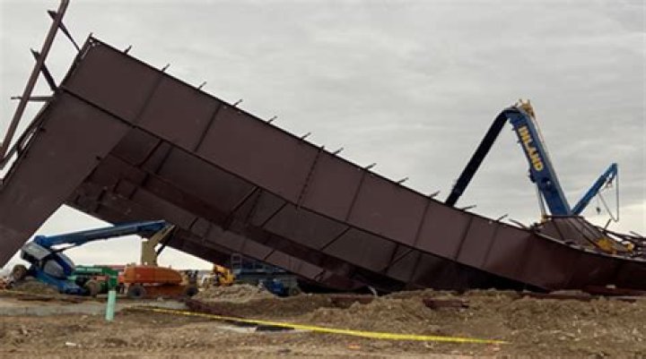 Two people from Nampa and one from Boise killed in hangar collapse