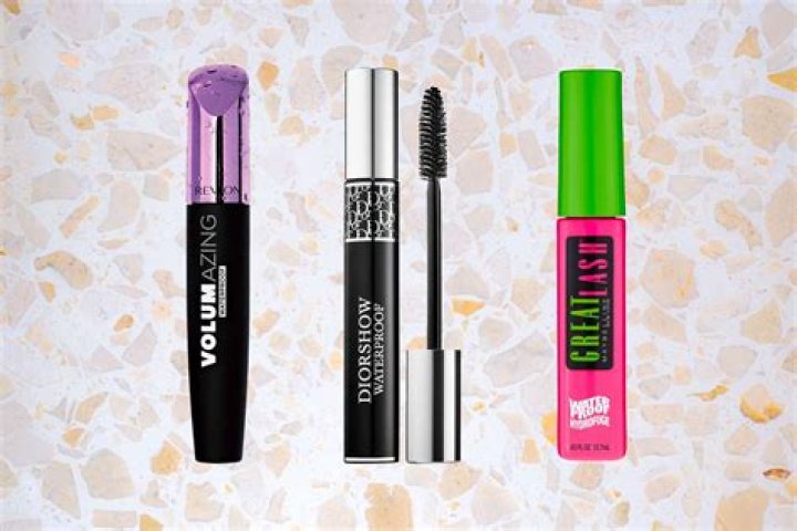 Waterproof Mascara: 13 Best Waterproof Mascaras That Won't Smudge