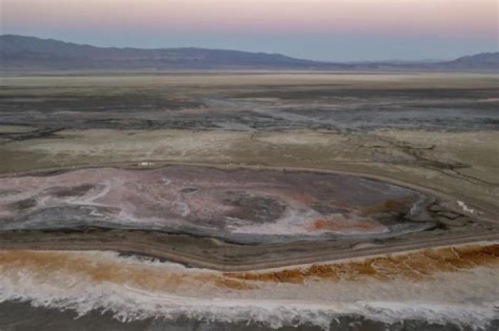 Will Californians Have to Use Water Restrictor During Drought?